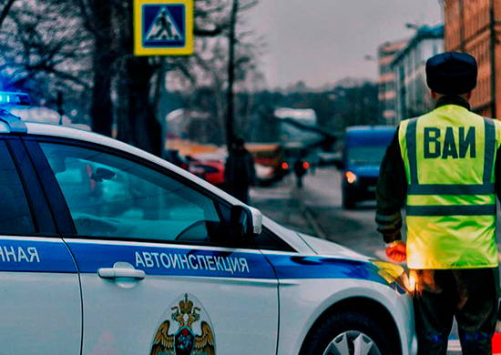 На дорогах Волгоградской области были замечены служащие военной полиции с оружием
