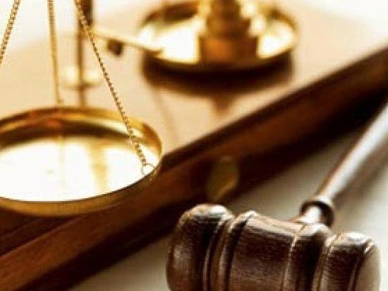 Камышинская городская прокуратура не стала оспаривать условный срок наказания для бывшей начальницы юротдела администрации Камышинского района, осужденной за взятку