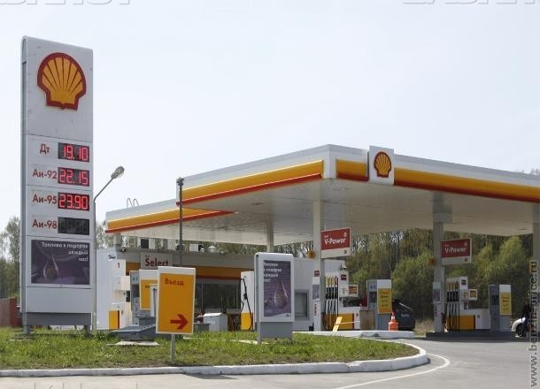 Волгоградцы выбрали себе «жертву» среди АЗС, которую они намерены пикетировать из-за роста цен на бензин, - камышане готовы последовать примеру
