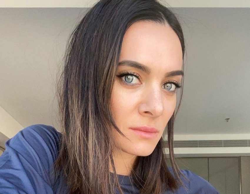 Уехавшей чемпионке Исинбаевой заблокировали счета за долги налоговой, - СМИ  