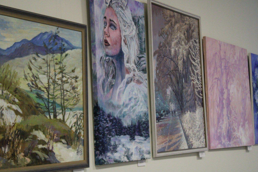 "Зимний вернисаж» открылся в Художественной галерее Камышина