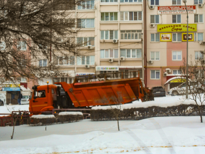ГУ МЧС распространило экстренное предупреждение для жителей Волгоградской области из-за надвигающегося снежного шквала