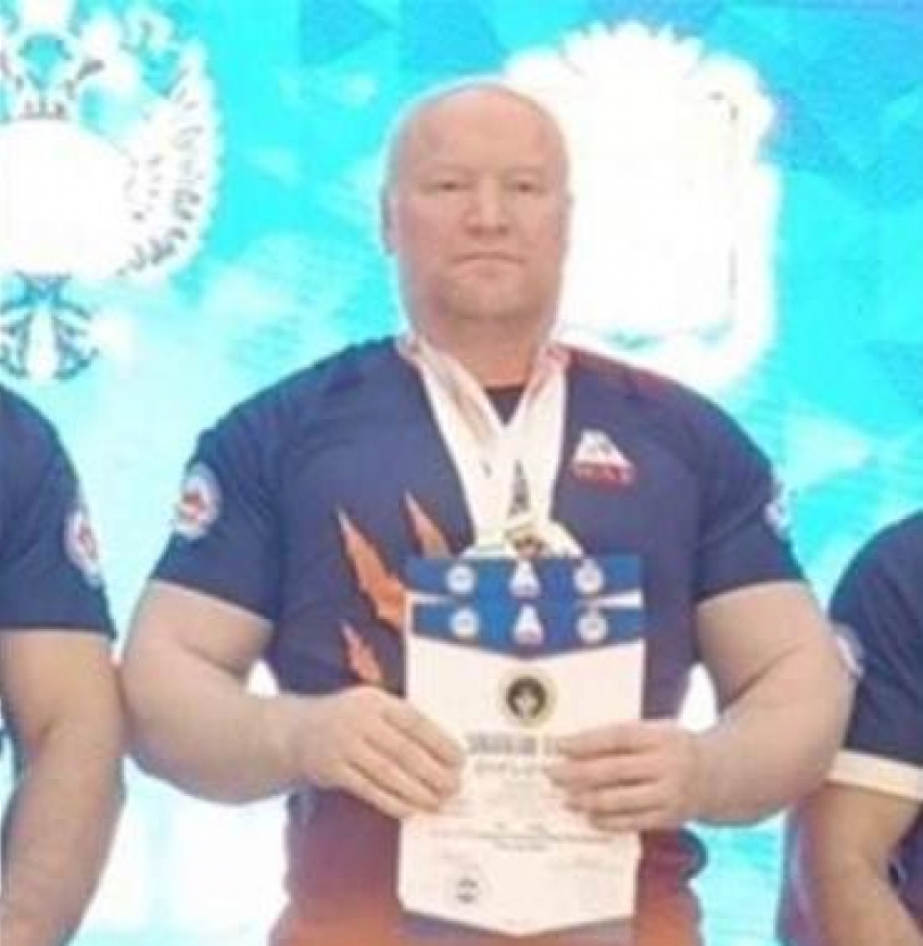 Инструктор спорткомплекса «Текстильщик» из Камышина стал победителем «Северного медведя"