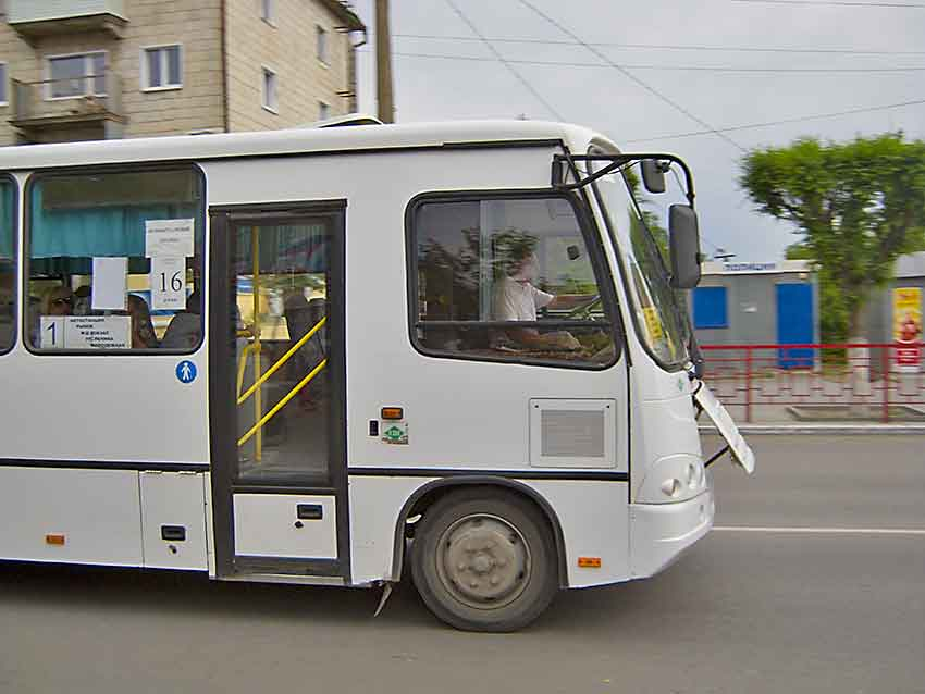 Вслед за подорожанием проезда в маршрутках Камышина Станислав Зинченко издал постановление о тарифе в 20 рублей и для муниципальных автобусов
