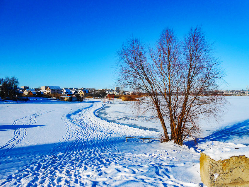 Четыре часа угрозы БПЛА ночью пережила Волгоградская область 