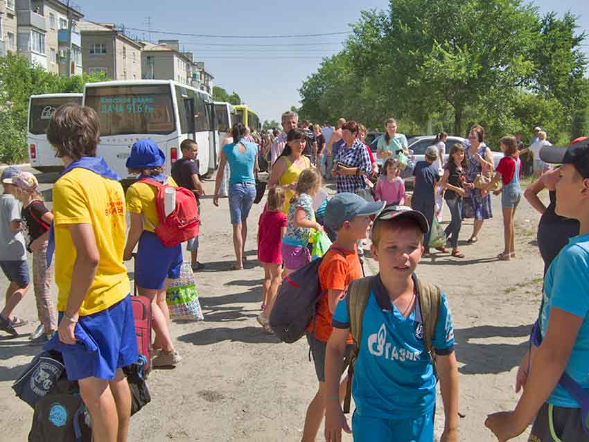 Детей в Волгоградской области заставляют экстренно привиться перед отправкой в летний лагерь, - «Блокнот Волгограда»