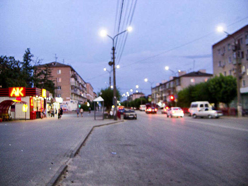 Администрация Камышина обещает, что прогулки по городу в темное время суток станут сплошным удовольствием