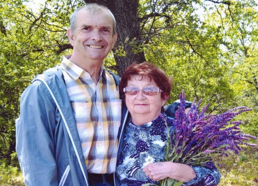 Супружеская пара библиотекарей умерла от COVID-19 в Волгограде