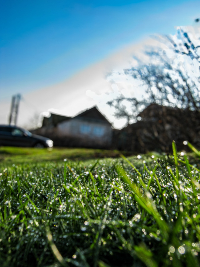 Больше десятка домов отключают энергетики от электричества в Камышине 18 ноября