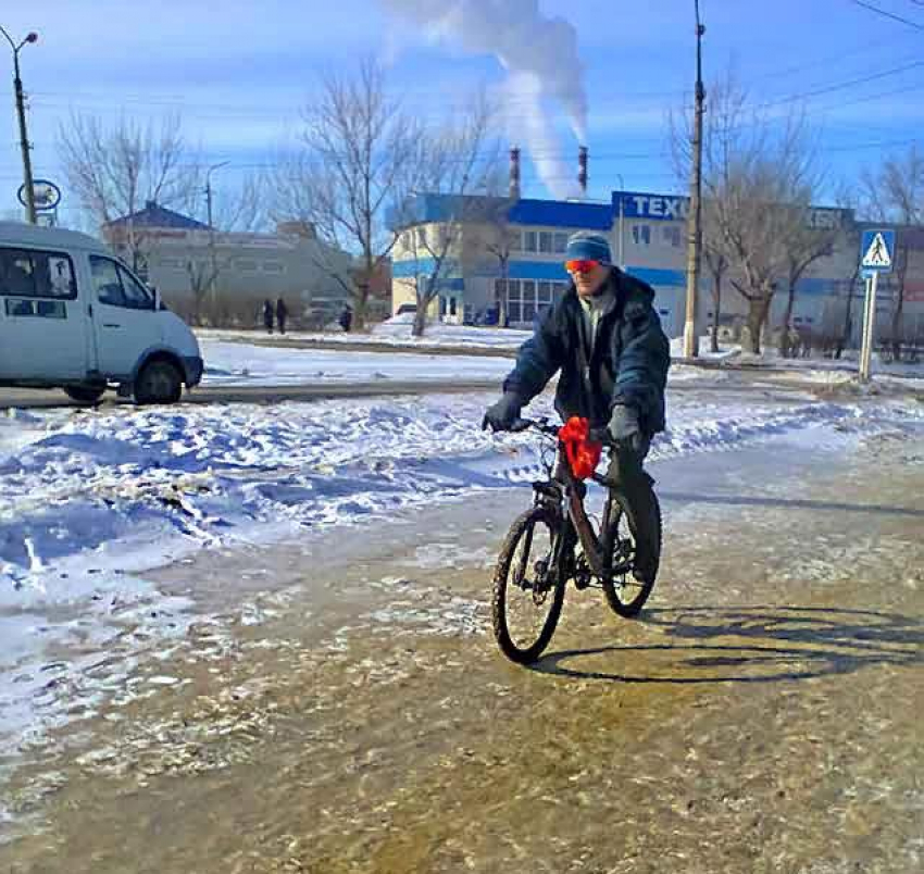 Депутаты Камышинской городской думы завтра, 18 февраля, хотят поднять верхнюю планку платы за проезд в общественном транспорте с 28 до 38 рублей 