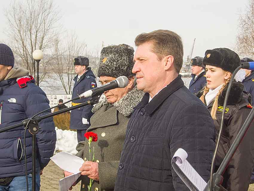 Глава Камышина Станислав Зинченко опять неудачно выразился во время митинга