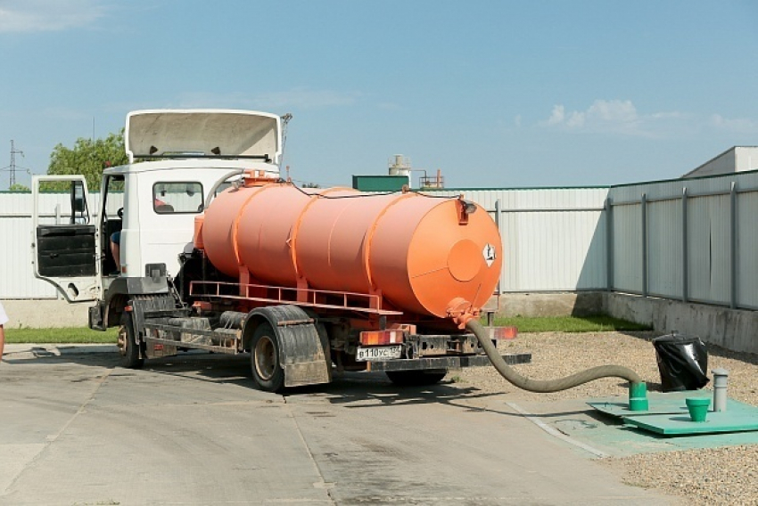 Камышин получит при поддержке администрации Волгоградской области сборщика жидких бытовых отходов на колесах