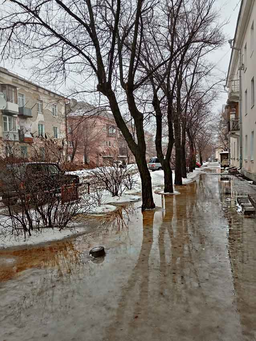 В Волгоградской области 10 января 261 зараженный коронавирусом и пятеро погибших