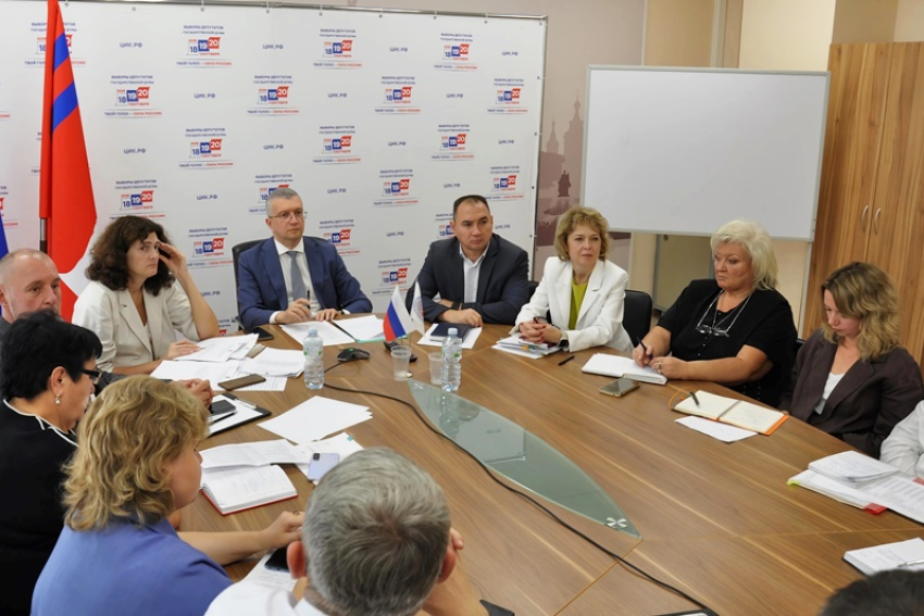В ИКВО заявили, что к 3-дневному голосованию на наступающей неделе все готово, в том числе металлодетекторы