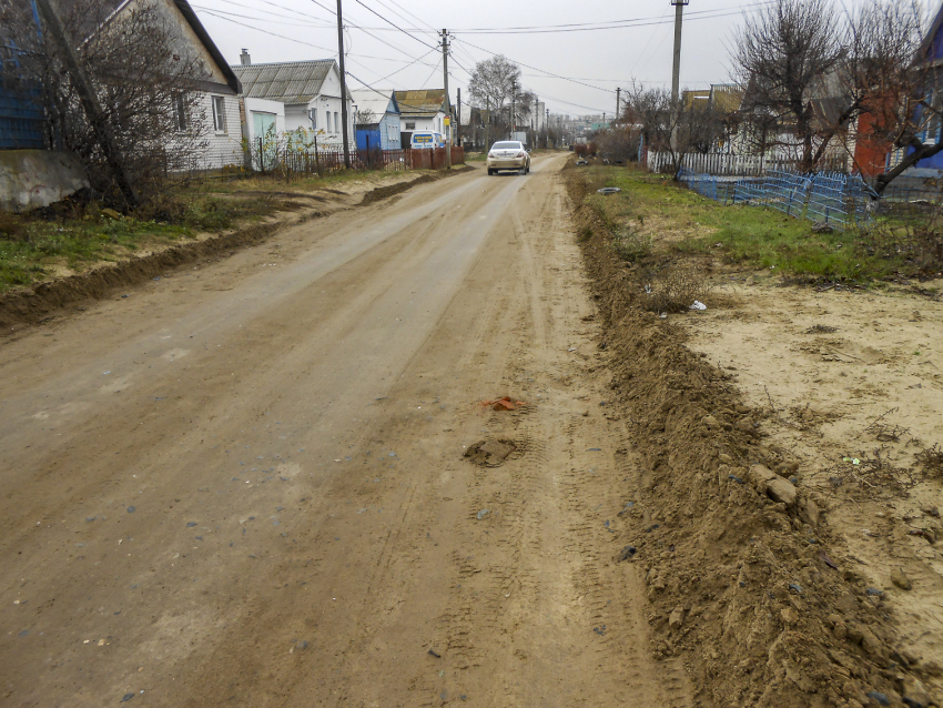 В Камышине кто-то перед Новым годом облагодетельствовал улицу Колесную! - камышанка