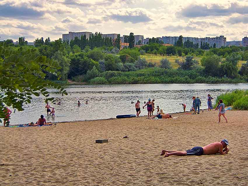 Все камышинские пляжи открыли по ошибке - кто и как ответит за ошибку, неизвестно