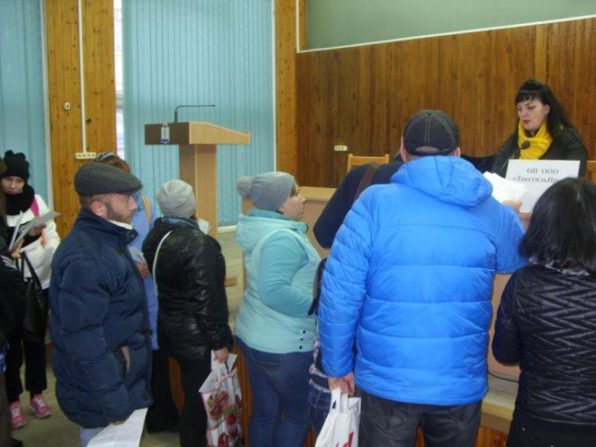 Только 42 жителя Камышина изъявили желание работать в ОП ООО «ТекстильПром»	