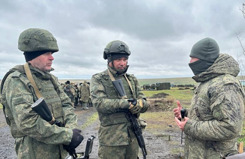 В Донбассе сформировали новое подразделение БАРС - «Каскад», куда вошли депутаты-добровольцы