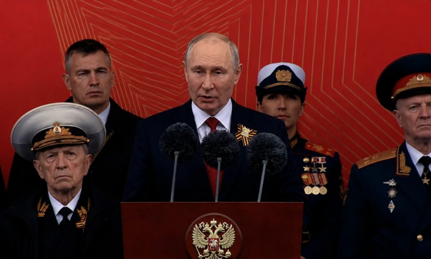 «Победа всегда была и всегда будет за нами»: «Верховный был готов к любому развитию ситуации», - «Блокнот - РОссия"