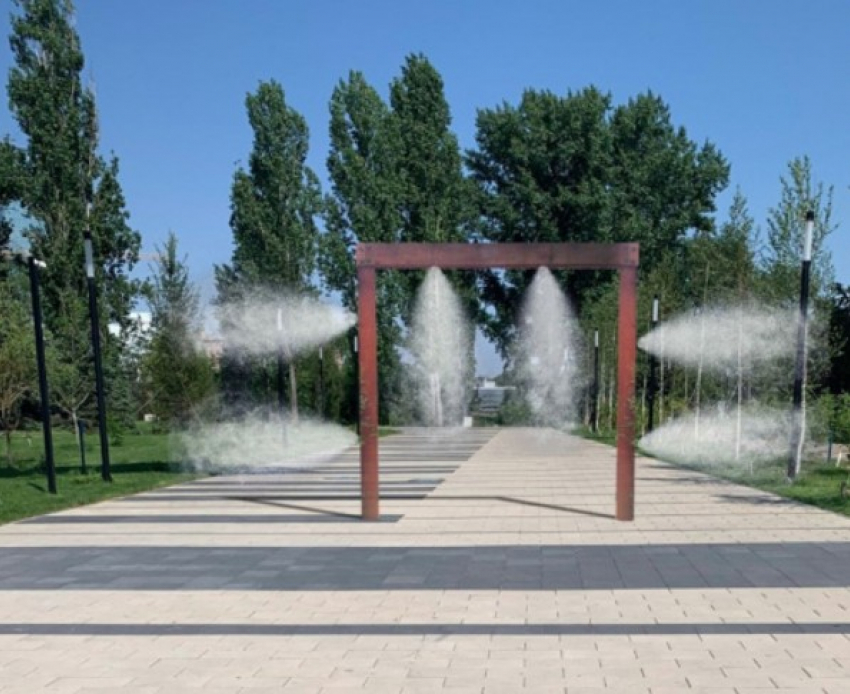 В Волгограде для охлаждения воздуха в жару установят водяную арку, которая очень подошла бы и Камышину