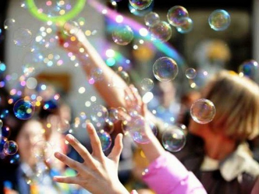 Парад мыльных пузырей впервые в Камышине