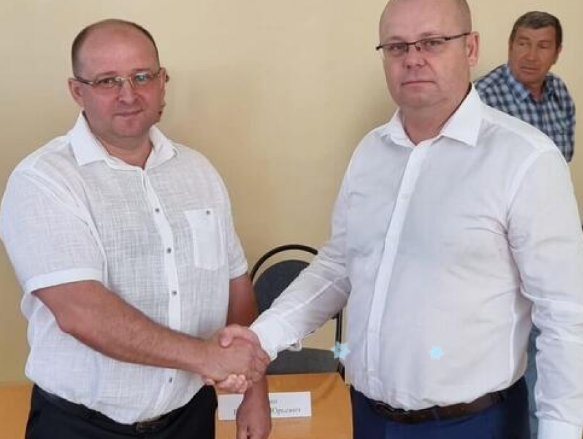 Принципиальные депутаты в городе Ленинске Волгоградской области удалили в отставку главу сегодня, 8 февраля