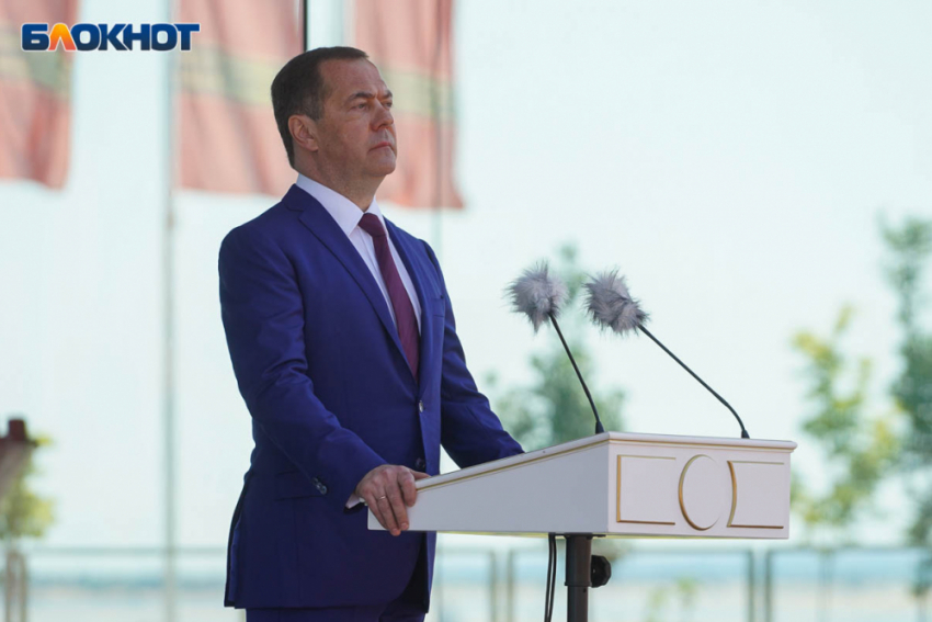 Приехавший в Волгоград Медведев пригрозил Киеву судным днем, - «Блокнот Волгограда"