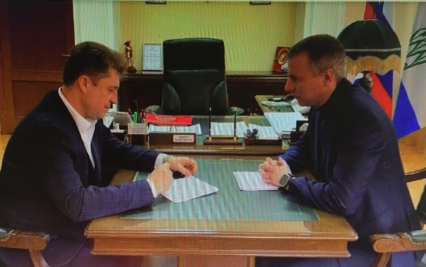 Депутат камышан в Госдуме Алексей Волоцков доложил, что прибыл в Камышин открывать парк Текстильщиков сегодня, 26 января