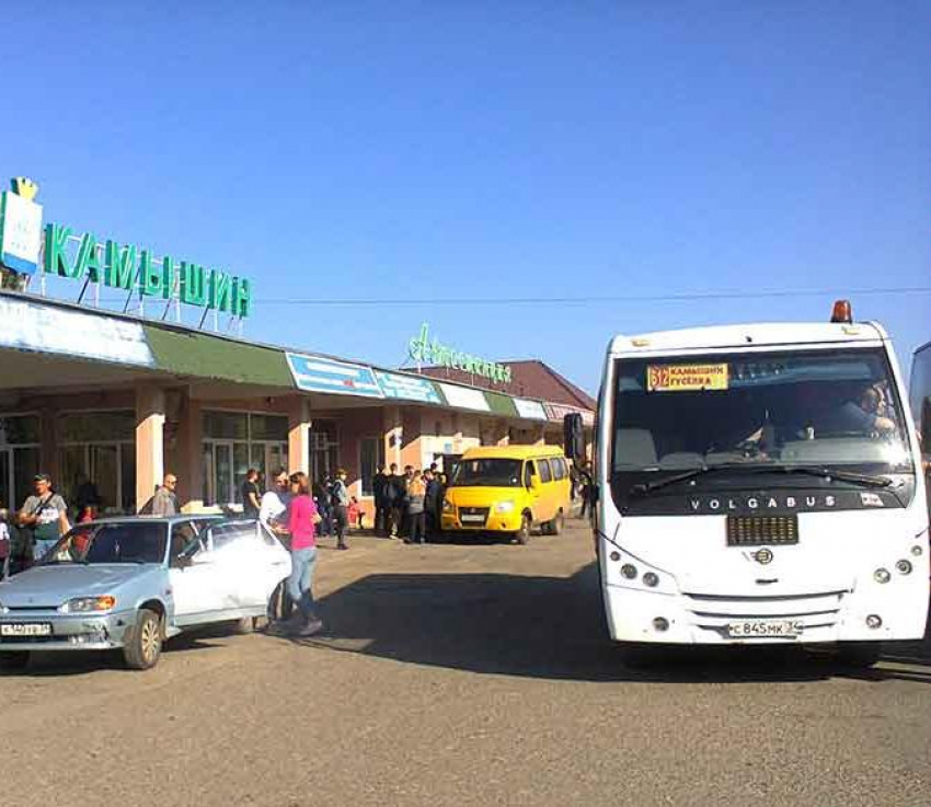 Пока из Камышина ходит единственный автобус до Волгограда, соцсети превратились в виртуальный автовокзал