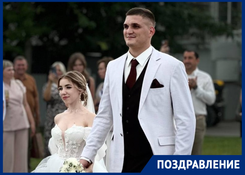 В ТОП новостей российской медиакомпании «Блокнот» вырвался сюжет о простых новобрачных: «они невозможно симпатичные!» - «закидали» просмотрами заметку читатели 