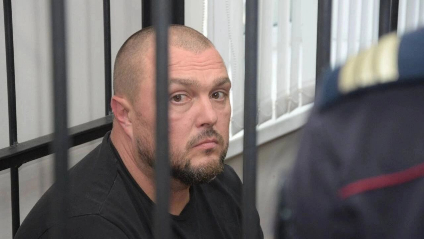 Эхо выстрелов у суда: почему процесс по делу об убийстве камышинского судьи закрытый