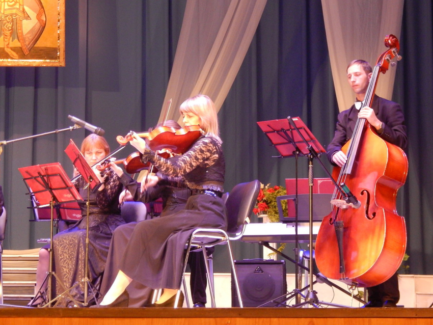 В Камышине день святого покровителя города отметили прекрасным концертом классической и духовной музыки