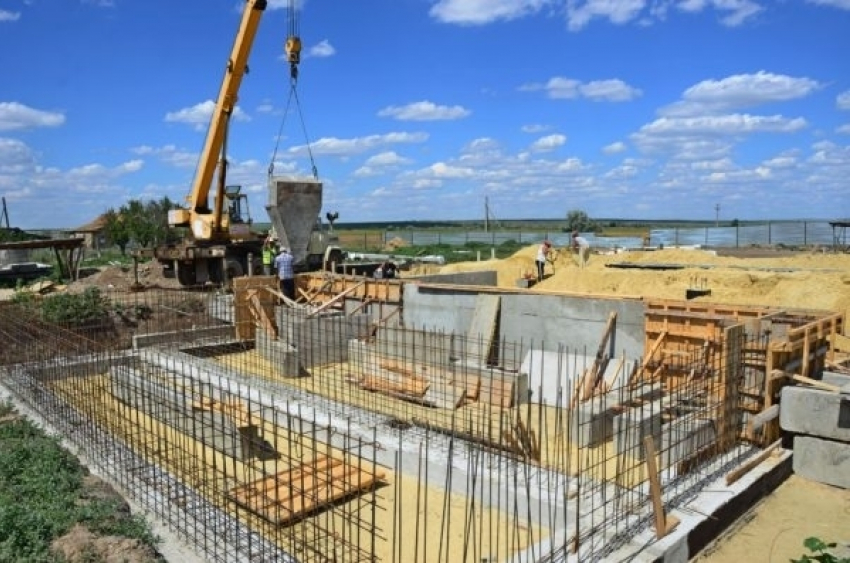 В Камышинском районе строится новое пожарное депо