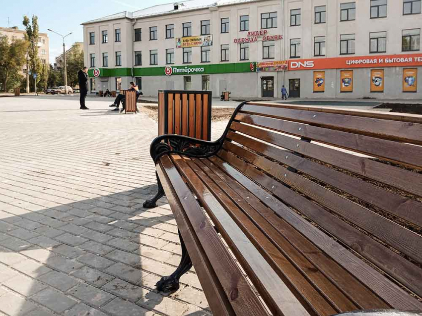 "Квест» для камышан: где у нас в городе на улице Ленина установлены диваны?