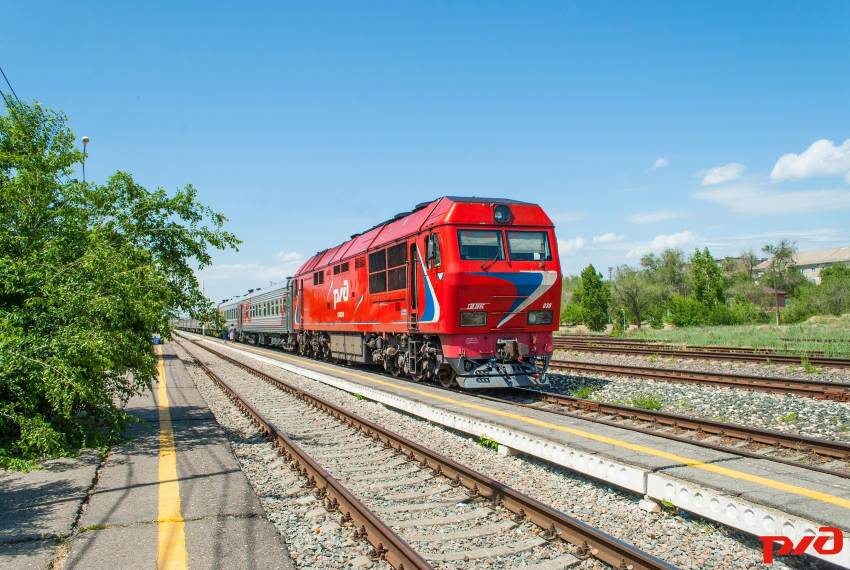 Почему люди не могут купить билеты на поезд №379/380 по маршруту Москва — Камышин? 