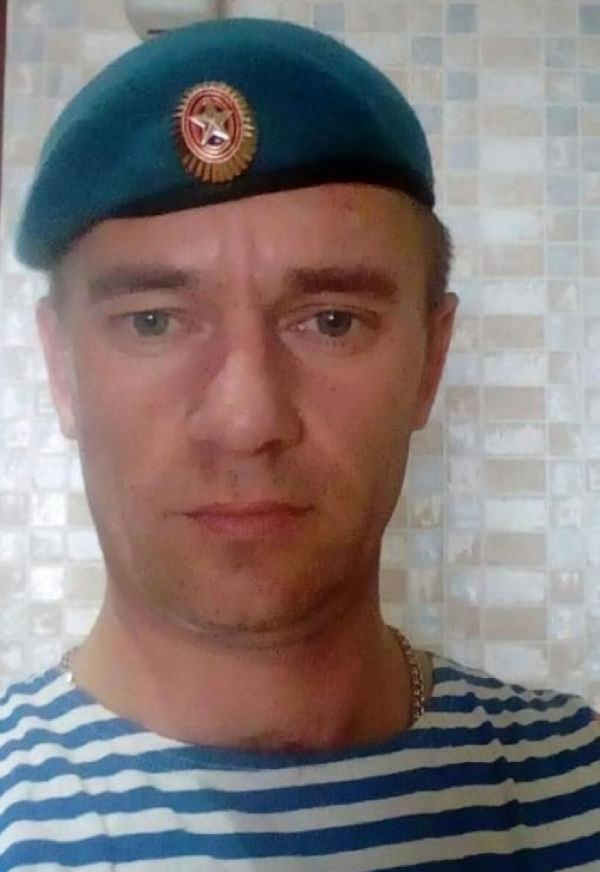 В селе Верхняя Добринка Камышинского района завтра, 17 июля, похоронят мобилизованного бойца СВО Андрея Функнера 