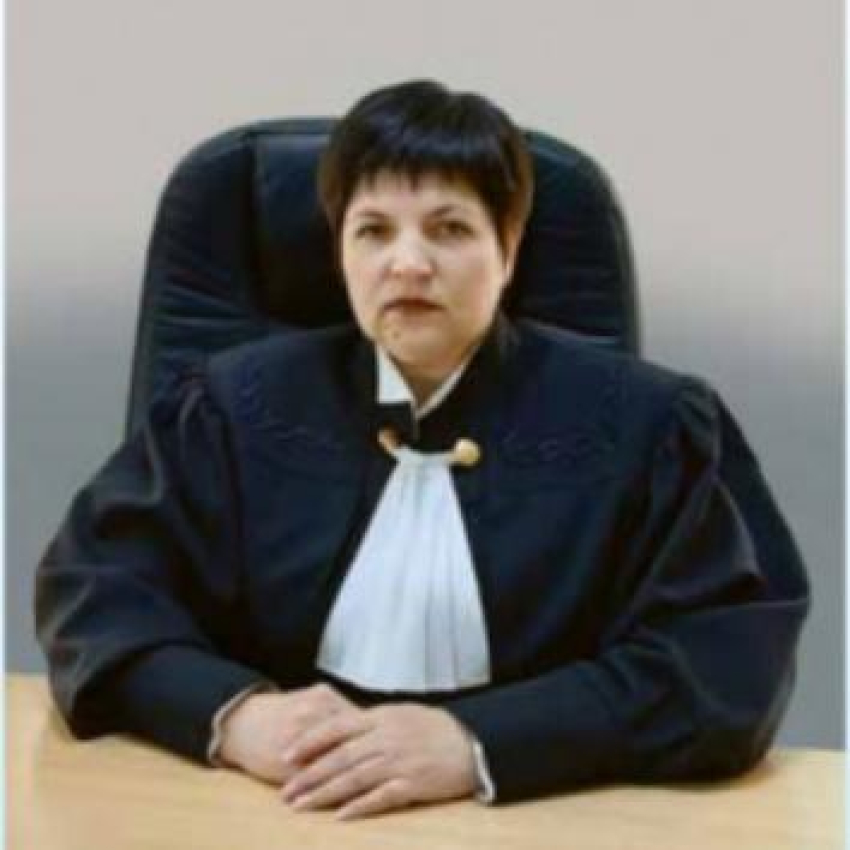 О чем судья Камышинского городского суда говорила со старшеклассниками  