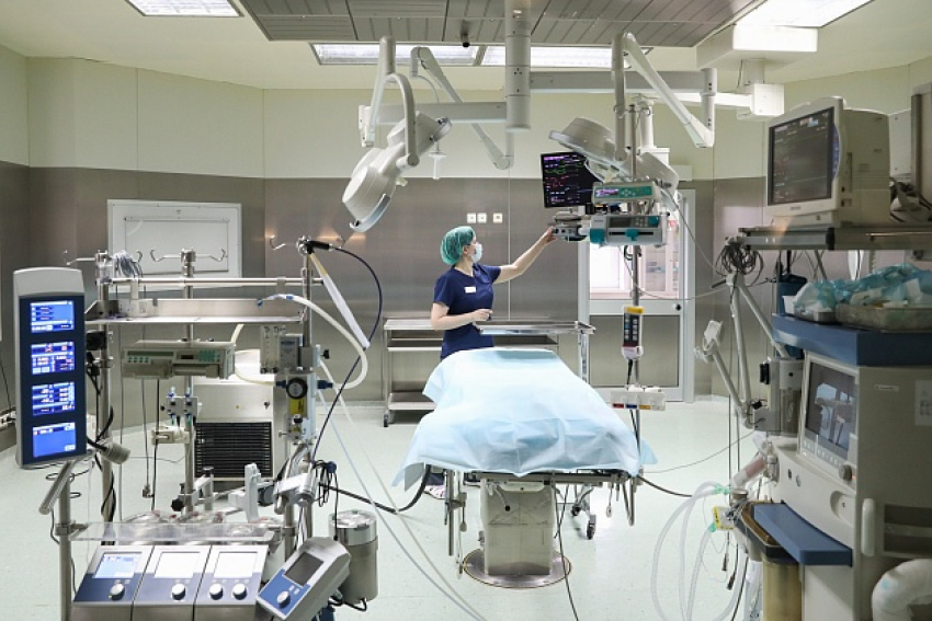 Пациентам Волгоградской области делают операции на сердце через микропрокол на коже
