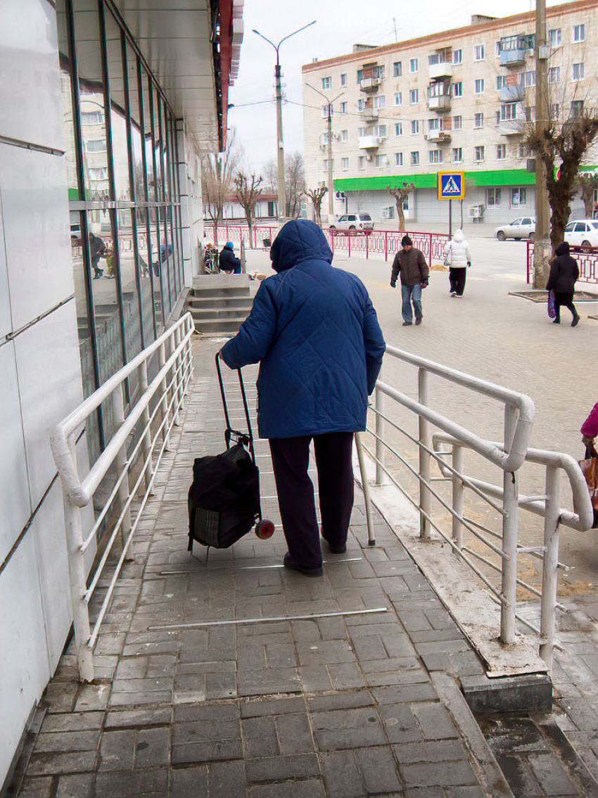 В Волгоградской области на одного неработающего приходится только один работающий