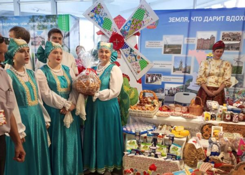 Кто из Камышина и Камышинского района поехал на фестиваль вкусной еды в Волгоград