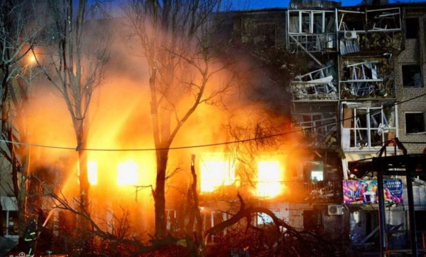 «Сегодня там ад»: Украина в шоке от ночного удара – десятки ракет и сотни БПЛА обрушились на девятнадцать регионов – парализованы железные дороги, - «Блокнот - Россия"