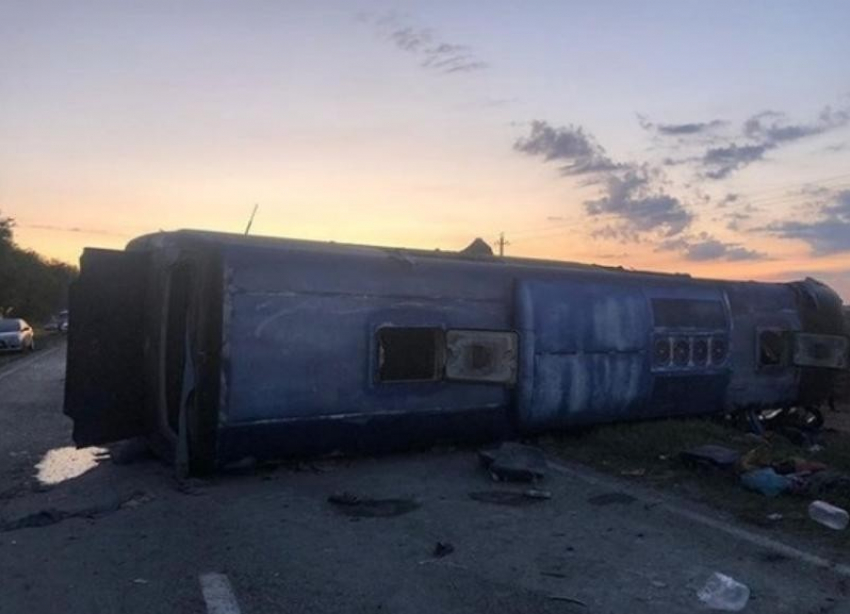 Минувшей ночью в кошмарное ДТП попал автобус Волгоград - Ставрополь: 5 погибших
