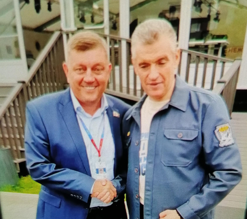 ЦИК зарегистрировала федеральный список партии «Родина", по нему на выборы в Госдуму идет создатель сети порталов «Блокнот» Олег Пахолков