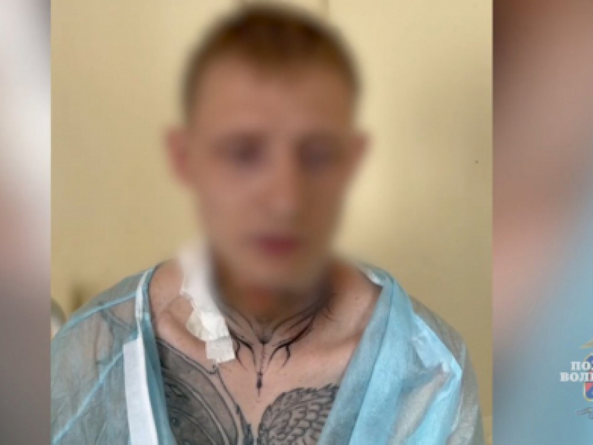 Драма перед свадьбой: гость зарезал жениха и вонзил себе нож в шею