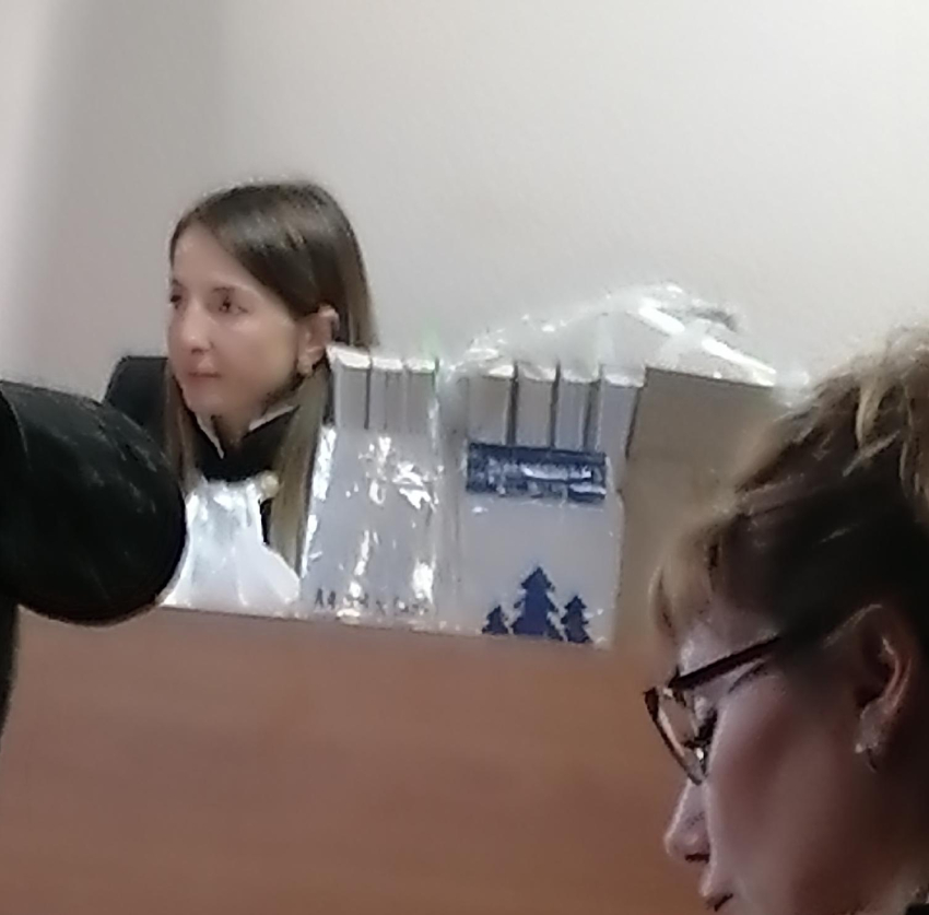 В Камышине в заседании по уголовному делу КПК «Честь» в изменении меры пресечения фигурантам отказано; прозвучало мнение о замене судьи
