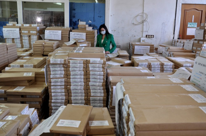 Избирком Волгоградской области получил бюллетени для голосования на выборах депутатов Госдумы