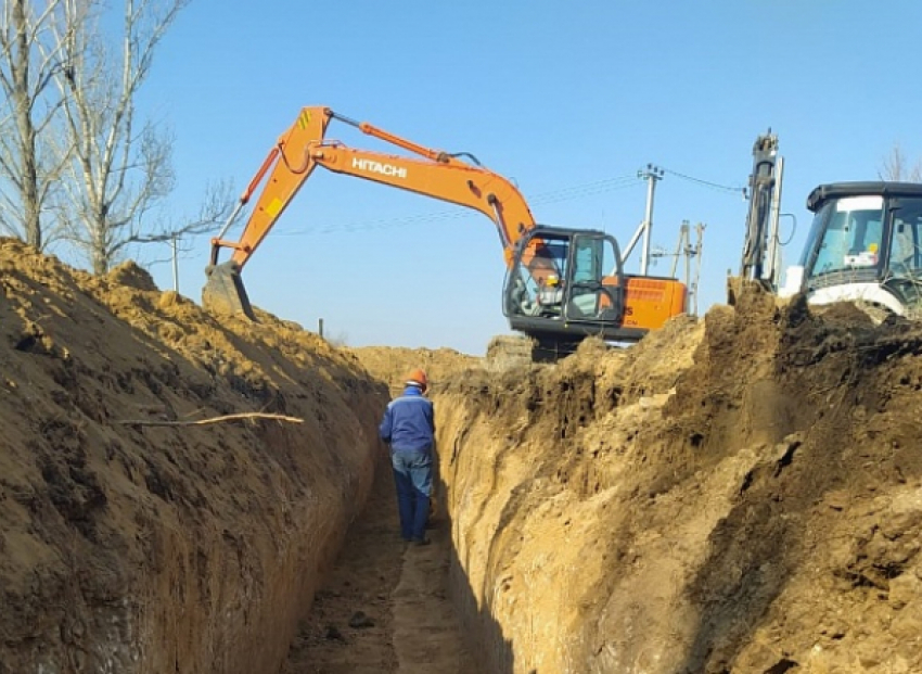 Пресс-служба губернатора сообщает, что скоро в городе Петров Вал Камышинского района будет чистой воды - залейся!