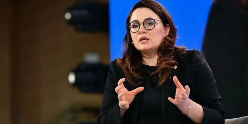 Новости СВО: Зеленский «подложил» женщину под Трампа, мирные переговоры и прорыв на Сумы, - «Блокнот - Россия"