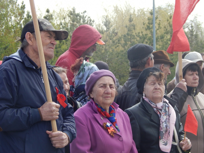 В Камышине первыми собрались на первомайский митинг коммунисты