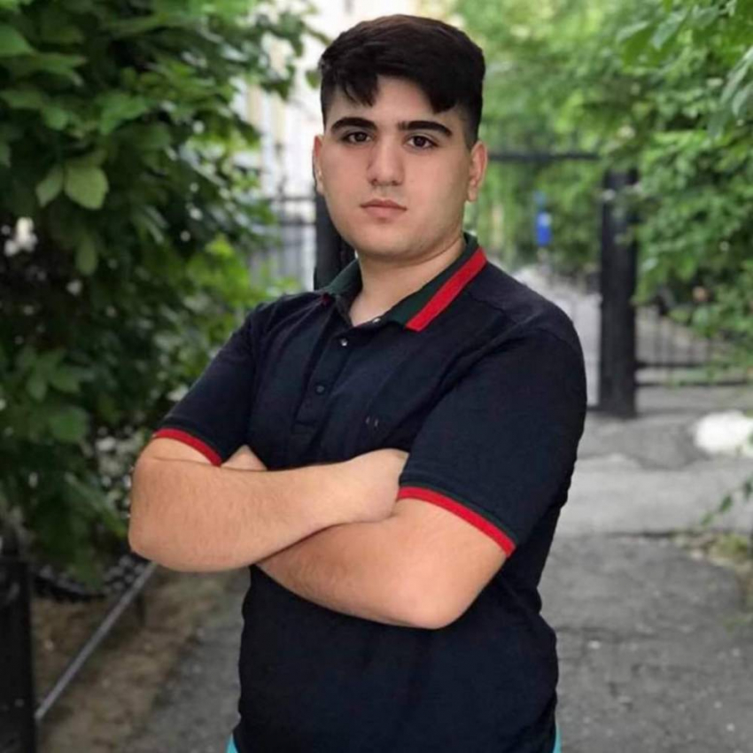 Полиция пообещала миллион рублей за информацию об убийце азербайджанского студента-первокурсника